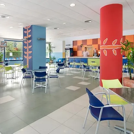 Otel Medplaya Pirámide 4*